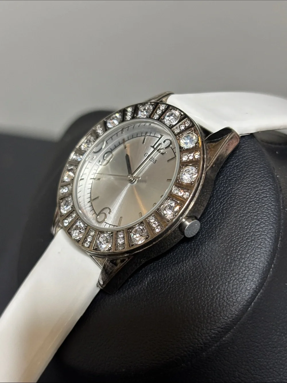 Guess Y2K Crystal-Trim Silver Dial Working Watch White Leather Strap Retro